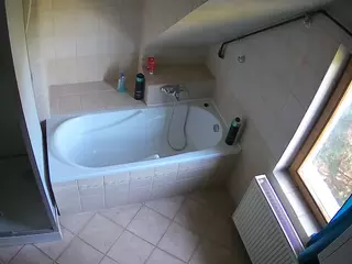 Julmodels Bathroom 2nd Floor-1's Live Sex Cam Show