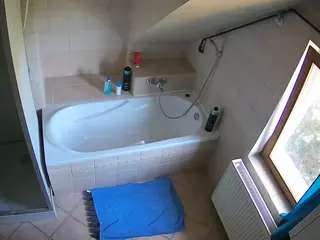 Julmodels Bathroom 2nd Floor-1's Live Sex Cam Show
