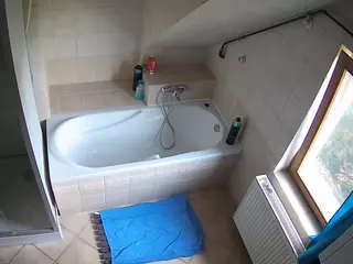Julmodels Bathroom 2nd Floor-1's Live Sex Cam Show