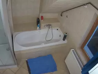 Julmodels Bathroom 2nd Floor-1's Live Sex Cam Show