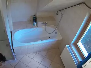 Julmodels Bathroom 2nd Floor-1's Live Sex Cam Show