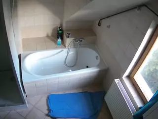 Julmodels Bathroom 2nd Floor-1's Live Sex Cam Show