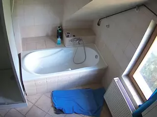 Julmodels Bathroom 2nd Floor-1's Live Sex Cam Show