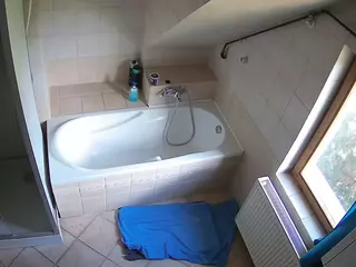 Julmodels Bathroom 2nd Floor-1's Live Sex Cam Show
