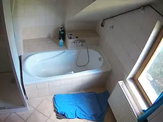 Julmodels Bathroom 2nd Floor-1's Live Sex Cam Show