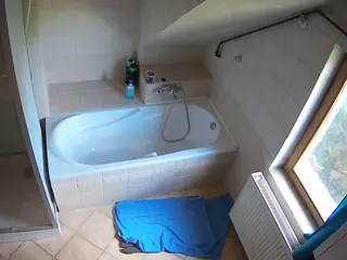 Julmodels Bathroom 2nd Floor-1's Live Sex Cam Show