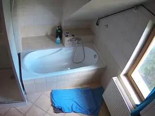 Julmodels Bathroom 2nd Floor-1's Live Sex Cam Show