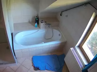 Julmodels Bathroom 2nd Floor-1's Live Sex Cam Show