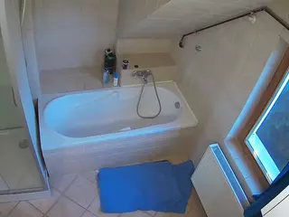 Julmodels Bathroom 2nd Floor-1's Live Sex Cam Show