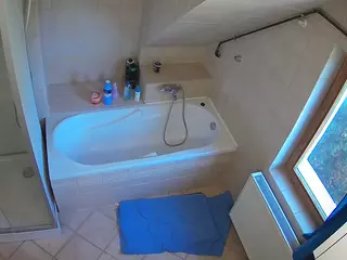 Julmodels Bathroom 2nd Floor-1's Live Sex Cam Show