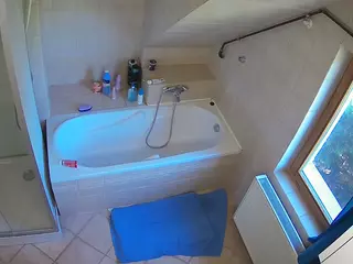 Julmodels Bathroom 2nd Floor-1's Live Sex Cam Show