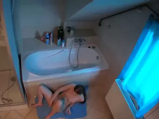 Julmodels Bathroom 2nd Floor-1's Live Sex Cam Show