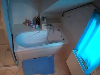 Julmodels Bathroom 2nd Floor-1's Live Sex Cam Show