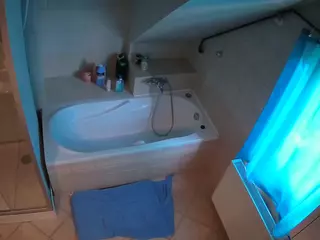 Julmodels Bathroom 2nd Floor-1's Live Sex Cam Show