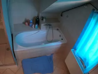 Julmodels Bathroom 2nd Floor-1's Live Sex Cam Show