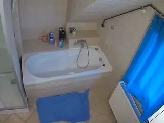Julmodels Bathroom 2nd Floor-1's Live Sex Cam Show