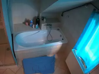 Julmodels Bathroom 2nd Floor-1's Live Sex Cam Show