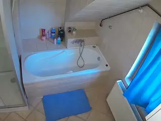 Julmodels Bathroom 2nd Floor-1's Live Sex Cam Show