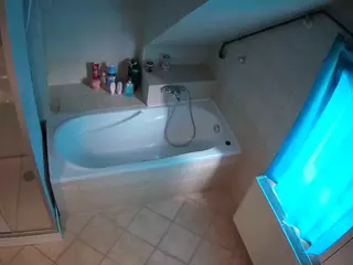 Julmodels Bathroom 2nd Floor-1's Live Sex Cam Show