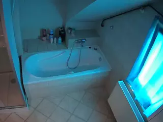 Julmodels Bathroom 2nd Floor-1's Live Sex Cam Show