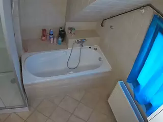 Julmodels Bathroom 2nd Floor-1's Live Sex Cam Show