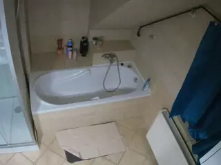 Julmodels Bathroom 2nd Floor-1's Live Sex Cam Show