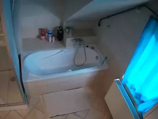 Julmodels Bathroom 2nd Floor-1's Live Sex Cam Show