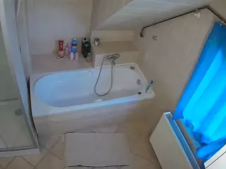 Julmodels Bathroom 2nd Floor-1's Live Sex Cam Show