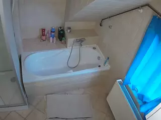 Julmodels Bathroom 2nd Floor-1's Live Sex Cam Show
