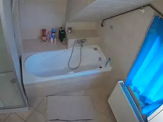 Julmodels Bathroom 2nd Floor-1's Live Sex Cam Show