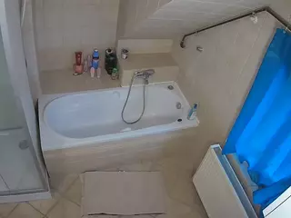 Julmodels Bathroom 2nd Floor-1's Live Sex Cam Show