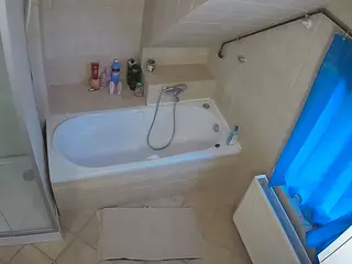Julmodels Bathroom 2nd Floor-1's Live Sex Cam Show