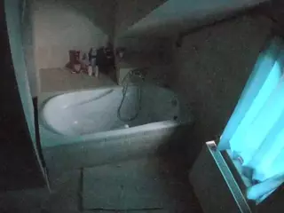 Julmodels Bathroom 2nd Floor-1's Live Sex Cam Show