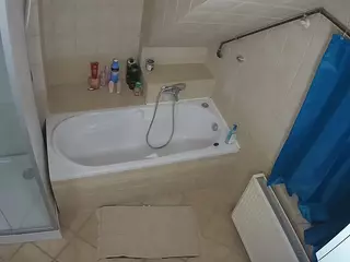 Julmodels Bathroom 2nd Floor-1's Live Sex Cam Show