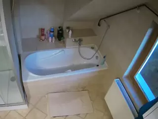 Julmodels Bathroom 2nd Floor-1's Live Sex Cam Show