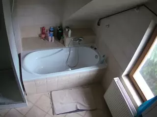 Julmodels Bathroom 2nd Floor-1's Live Sex Cam Show