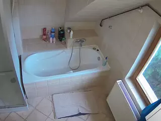 Julmodels Bathroom 2nd Floor-1's Live Sex Cam Show