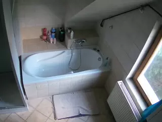 Julmodels Bathroom 2nd Floor-1's Live Sex Cam Show