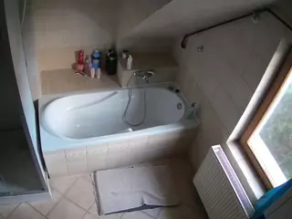 Julmodels Bathroom 2nd Floor-1's Live Sex Cam Show