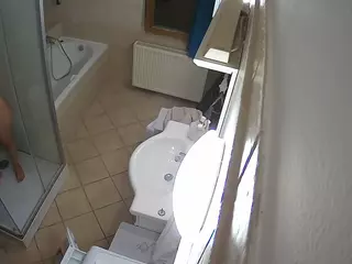 Julmodels Bathroom 2nd Floor-2's Live Sex Cam Show