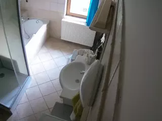 Julmodels Bathroom 2nd Floor-2's Live Sex Cam Show