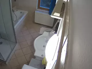 Julmodels Bathroom 2nd Floor-2's Live Sex Cam Show