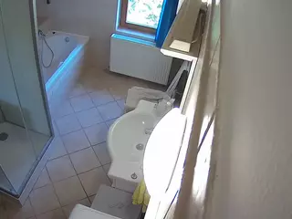 Julmodels Bathroom 2nd Floor-2's Live Sex Cam Show
