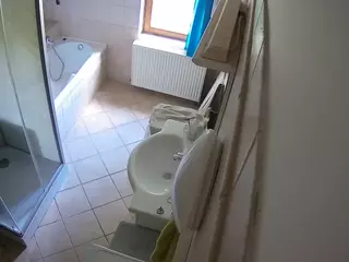 Julmodels Bathroom 2nd Floor-2's Live Sex Cam Show