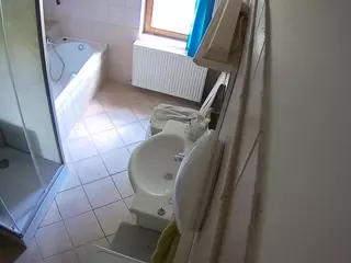 Julmodels Bathroom 2nd Floor-2's Live Sex Cam Show