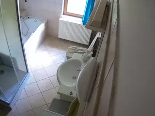 Julmodels Bathroom 2nd Floor-2's Live Sex Cam Show