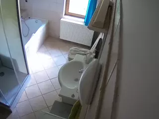 Julmodels Bathroom 2nd Floor-2's Live Sex Cam Show
