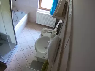 Julmodels Bathroom 2nd Floor-2's Live Sex Cam Show