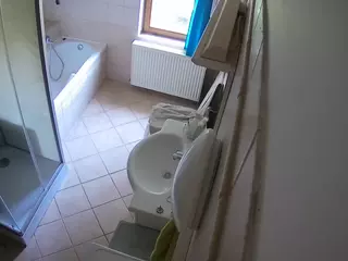 Julmodels Bathroom 2nd Floor-2's Live Sex Cam Show