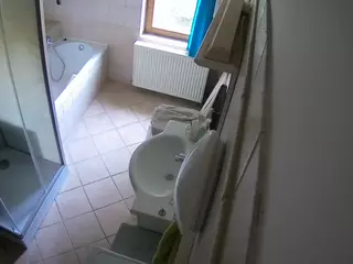 Julmodels Bathroom 2nd Floor-2's Live Sex Cam Show